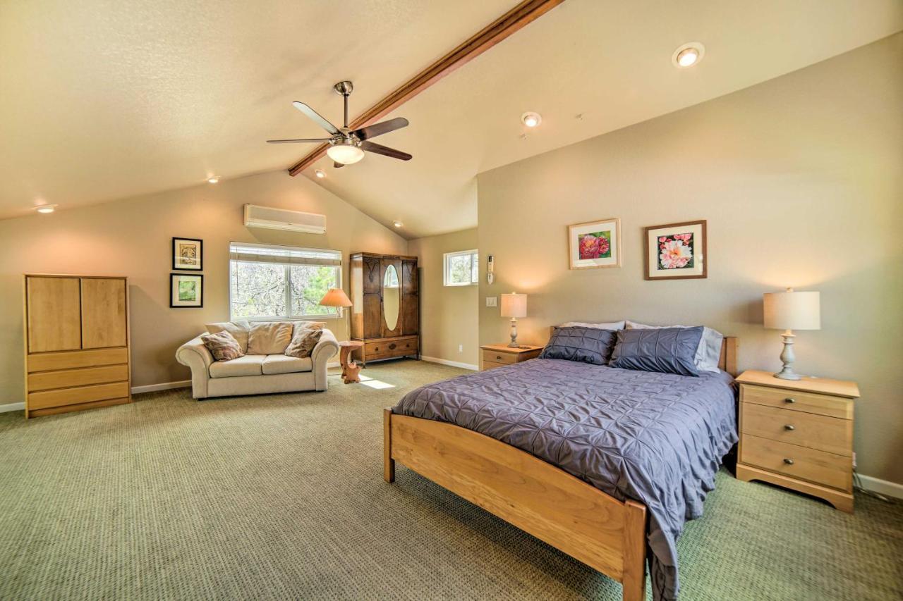 Hilltop Loft Ukiah Vacation Rental! 外观 照片