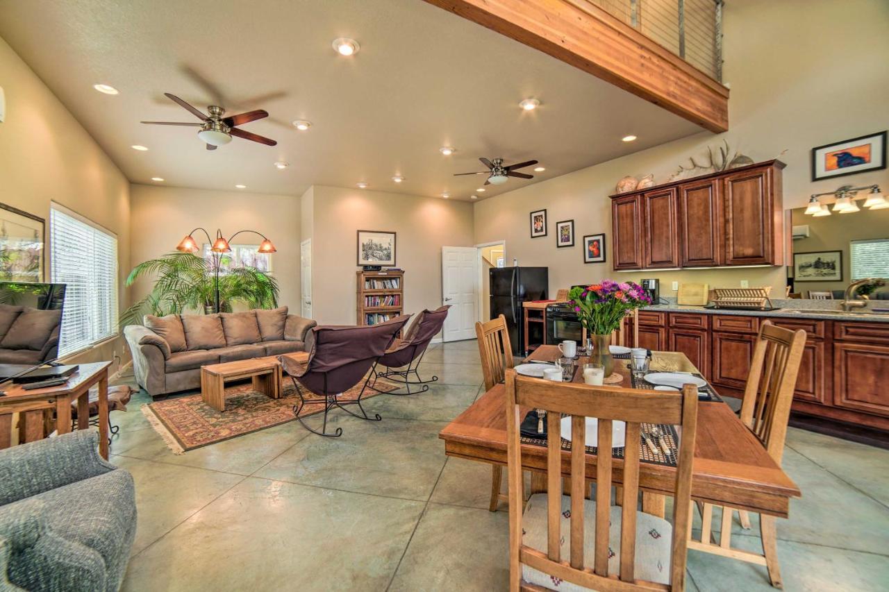 Hilltop Loft Ukiah Vacation Rental! 外观 照片