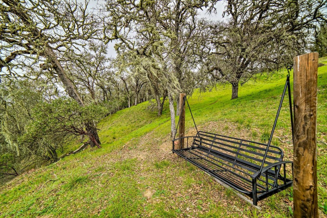 Hilltop Loft Ukiah Vacation Rental! 外观 照片